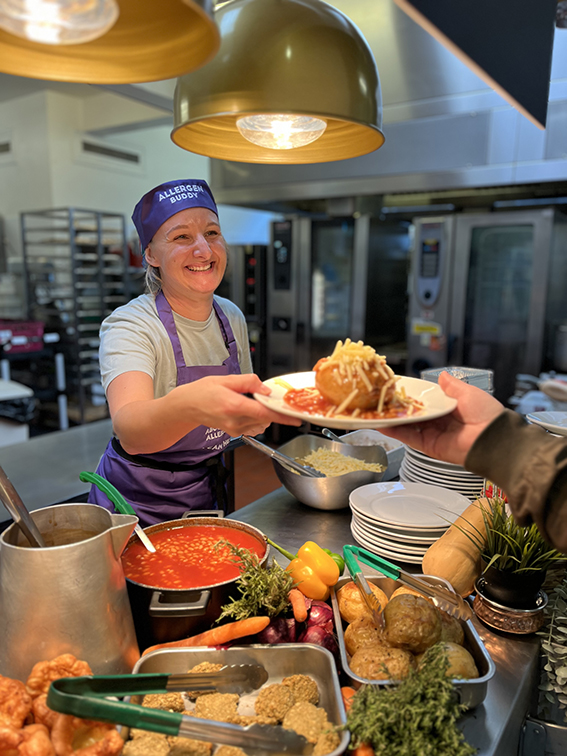 Primary school meal at Trinity